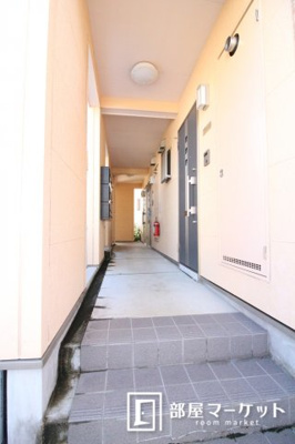 【エントランス】 | グレイスヴィータ | 同型タイプ