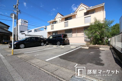 【駐車場】 | グレイスヴィータ