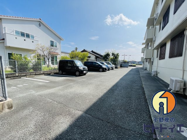いわとハイツの駐車場