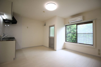 【居間・リビング】