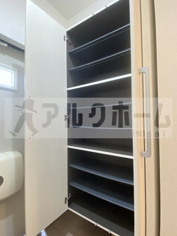 ジョイフル四寳庵の玄関