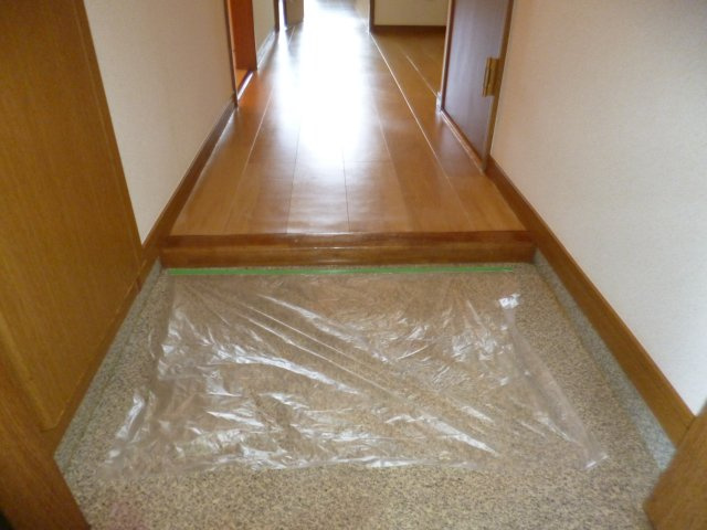 天神ヒルズＢの玄関