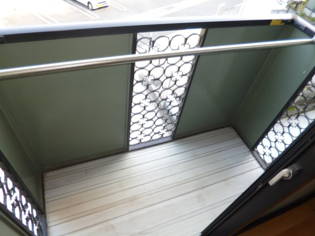 天神ヒルズＢのバルコニー