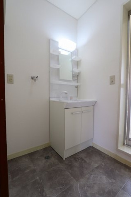 【洗面所】 | メゾン柴田 | 室内写真は参考です。