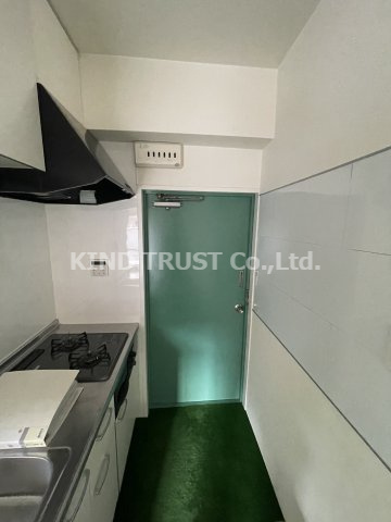 第1渡部ビルの玄関|ゆったりとした玄関です