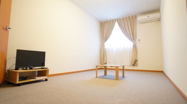 レオパレス狭山池の洋室