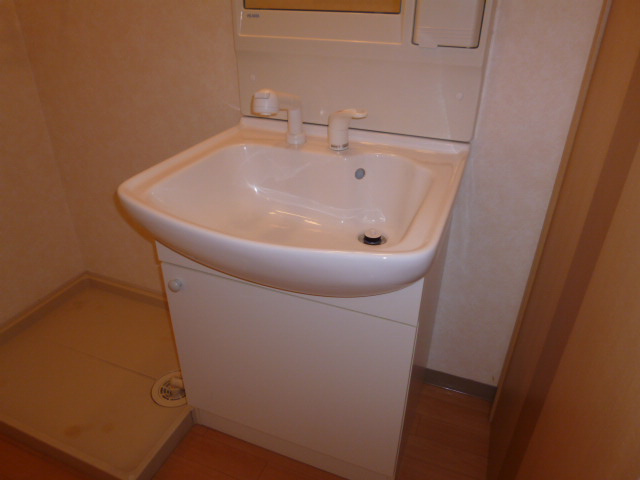 グランドハイム福田の独立洗面台|洗髪洗面化粧台