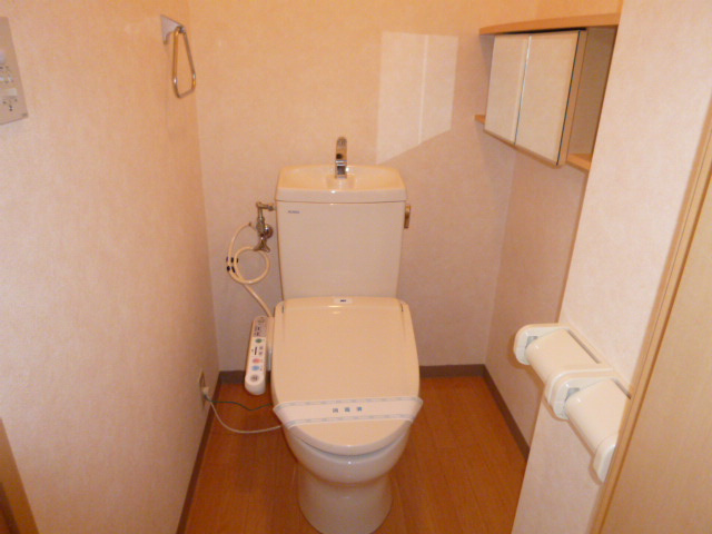 グランドハイム福田のトイレ|ウォシュレット