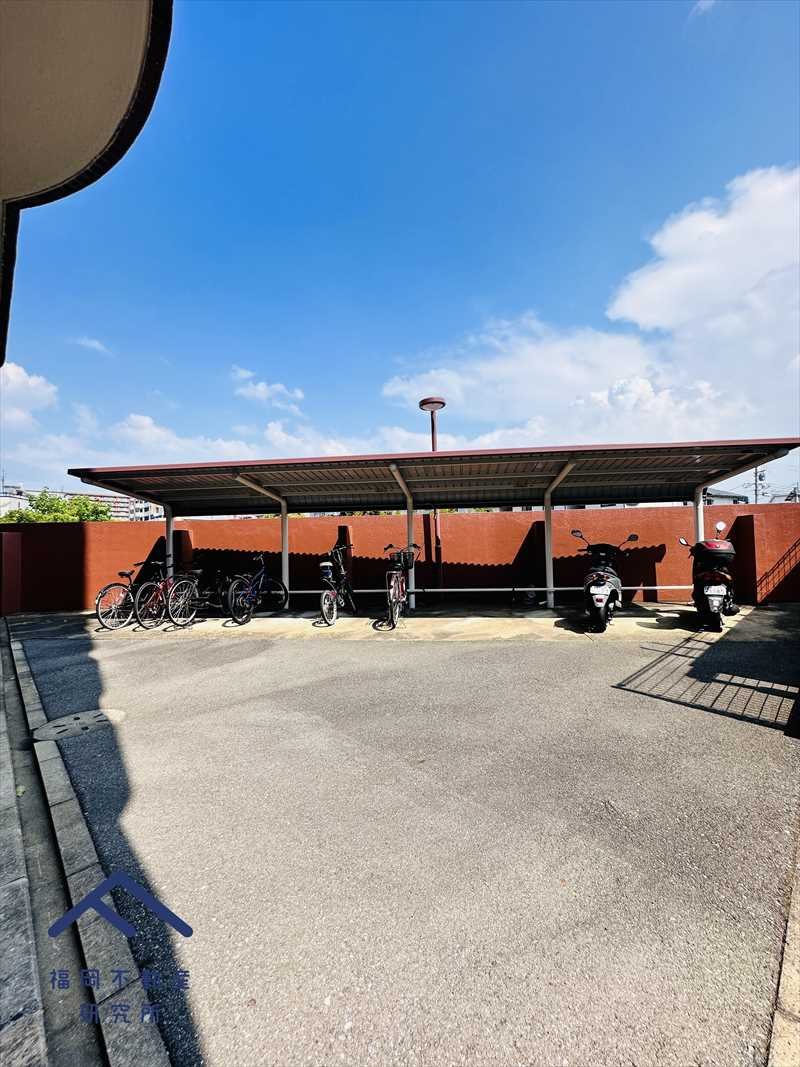 ライオンズマンション井尻南の駐車場