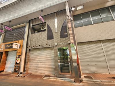 アヴニールの外観