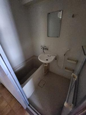 アヴニールの浴室