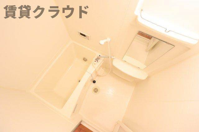 リバパレス蘇我の浴室|ゆったり過ごせるお風呂です