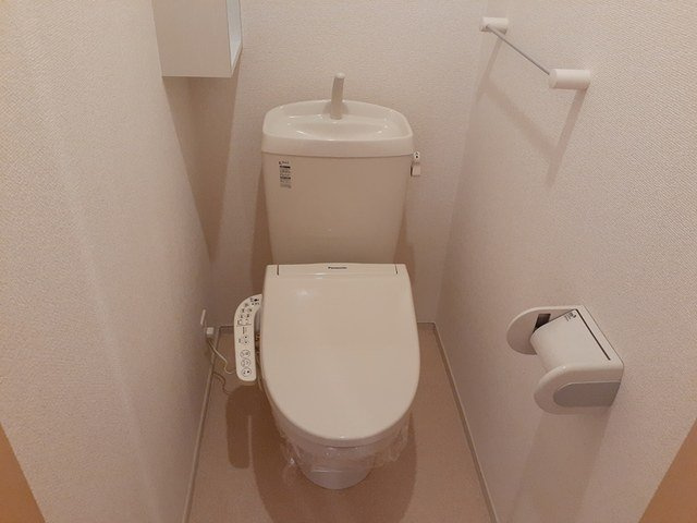 【トイレ】 | マードレＣ | ゆったりとした空間のトイレです