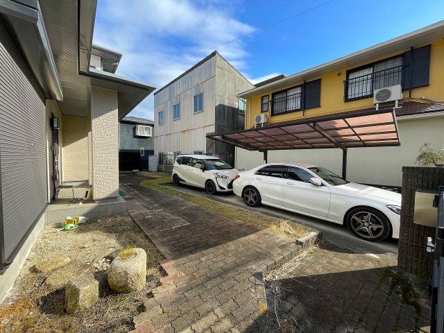 【駐車場】 | ○●小田原市酒匂1丁目 中古戸建●○ | 【駐車場】お車2台駐車可能です！