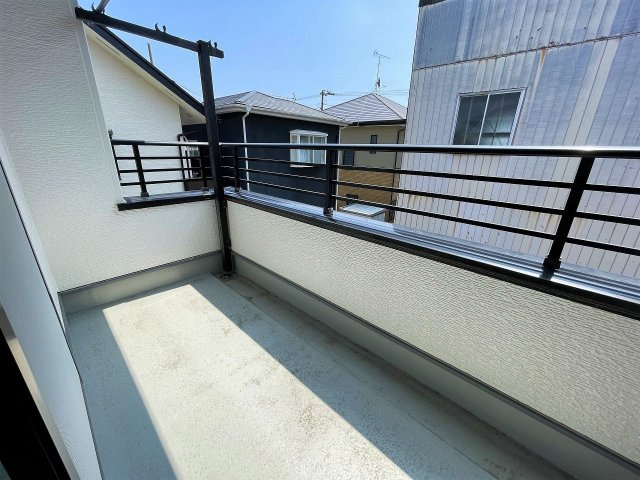【バルコニー】 | ○●小田原市酒匂1丁目 中古戸建●○ | 【バルコニー】お洗濯物がよく乾く南向きバルコニー