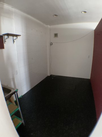 雁宿町店舗のロビー