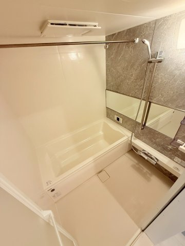 アイリスガーデンの浴室