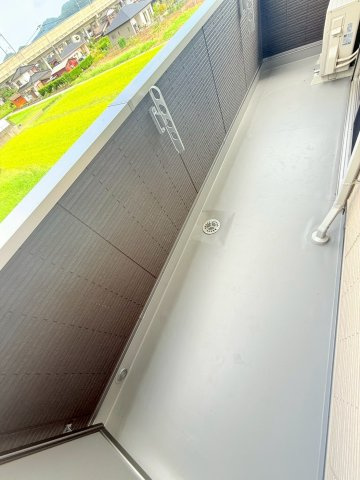 アイリスガーデンのバルコニー