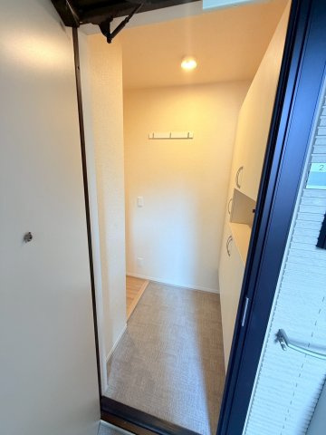 アイリスガーデンの玄関