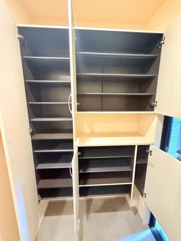 アイリスガーデンの収納