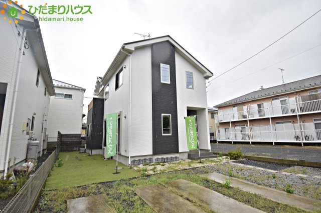 蓮田市西城2丁目　中古一戸建ての外観