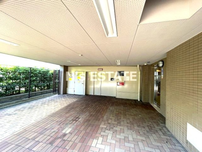 【駐車場】 | ラ・セーヌ兵庫