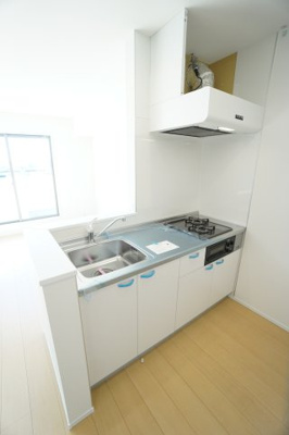 【キッチン】 | アローズ星久喜 | ※同物件、同タイプ、2Fのお部屋です