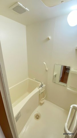 プランドールフクシマ　仲介手数料無料の浴室