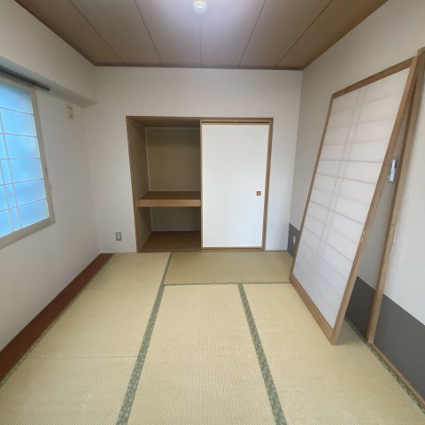 ハイライフ室蘭の和室