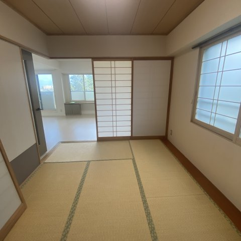 ハイライフ室蘭の和室