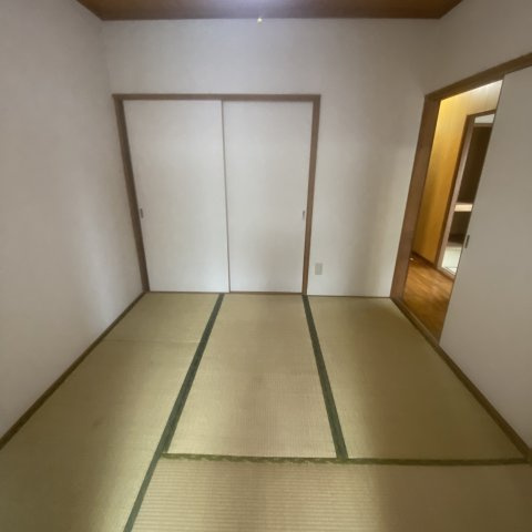 マンション木田の和室