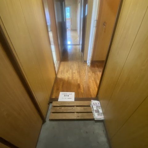 マンション木田の玄関