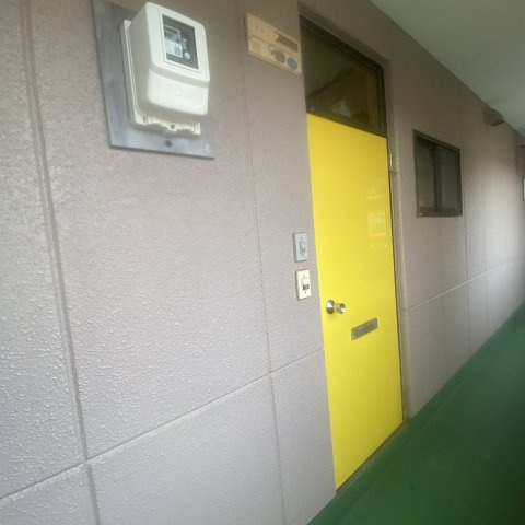 マンション木田の玄関