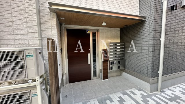 Ark Village立川のエントランス