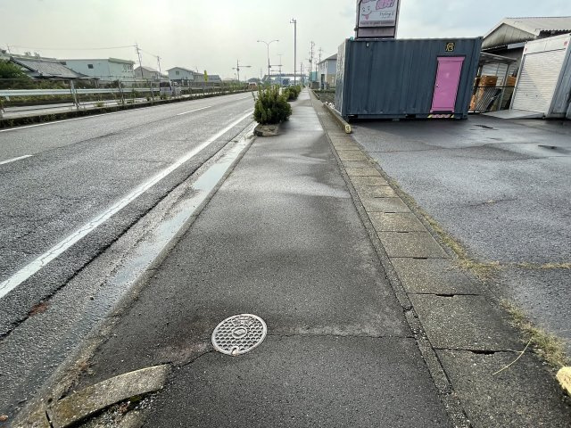 ６１５２２　各務原市鵜沼羽場町四丁目事務所