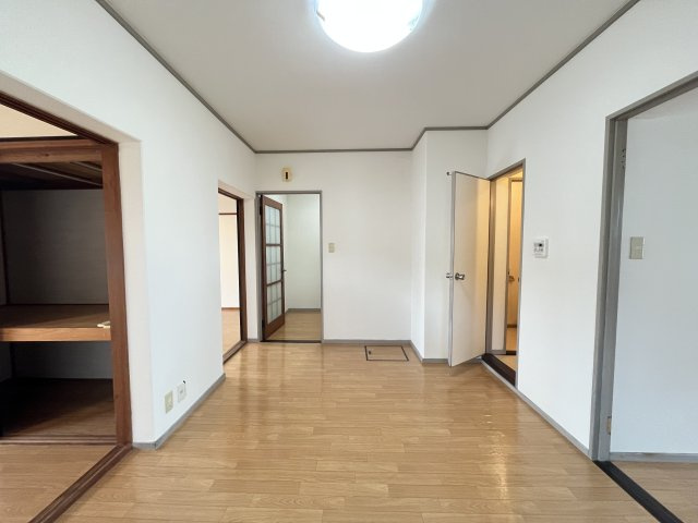 フジパレス新開の居間・リビング