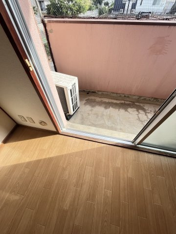 フジパレス新開のバルコニー