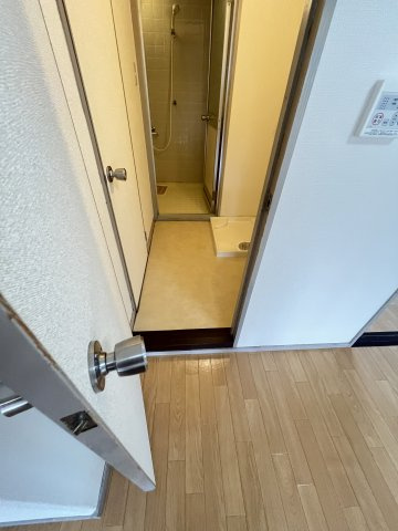 フジパレス新開の洗面所