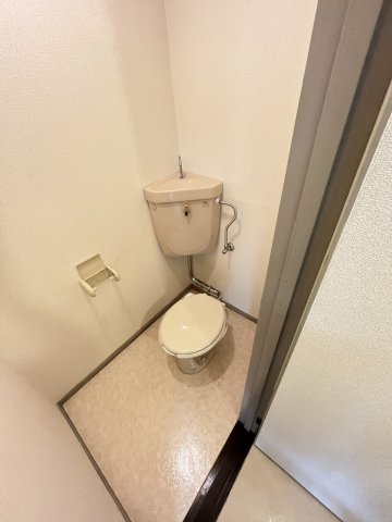 フジパレス新開のトイレ