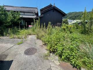 【外観】 | 愛媛県今治市朝倉上 住宅用地 | 周囲も落ち着きのある土地です