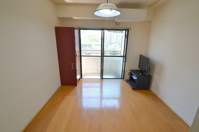 広島市西区天満町の賃貸マンションの内装