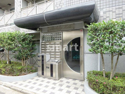 【エントランス】 | バークリーヒルズ