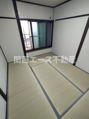 【寝室】 | 六万寺町１丁目貸家