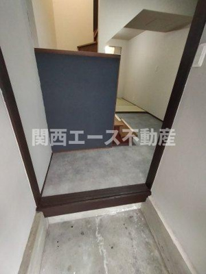 【玄関】 | 六万寺町１丁目貸家