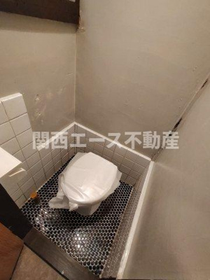  | 六万寺町１丁目貸家