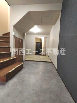【居間・リビング】 | 六万寺町１丁目貸家