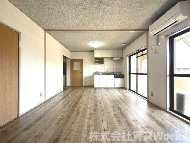 コスモハイツの居間・リビング|おしゃれな居間です