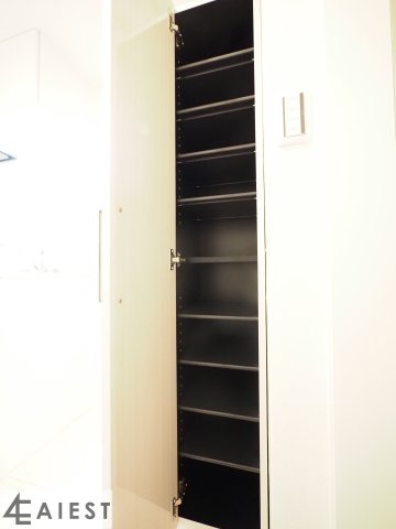 ハーモニーテラス柳堀町の収納|☆シューズボックス完備☆