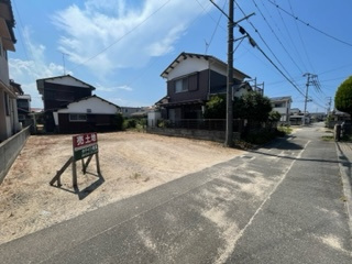 【外観】 | 愛媛県今治市喜田村５丁目 住宅用地 | 落ち着いた雰囲気かつ整っている建築には最適な土地です
