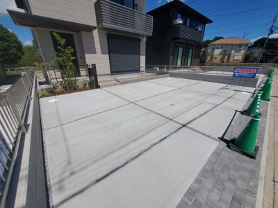 【駐車場】 | エトワール | 駐車スペースもあります